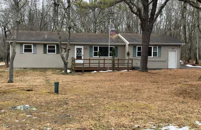 102 Whitman Lane photos photos