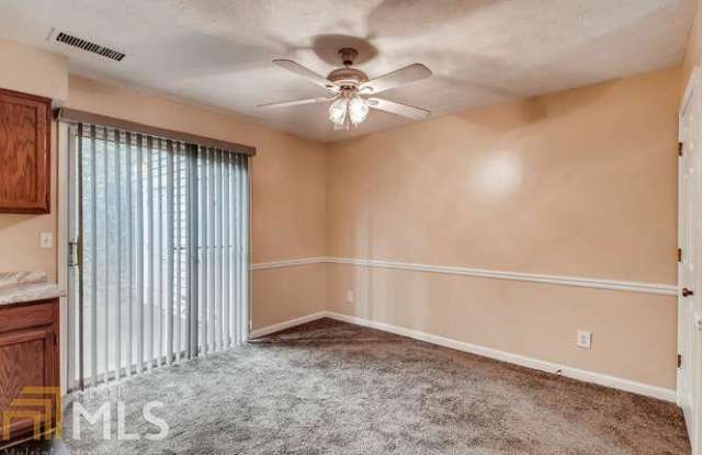1064 Huntington Trce Gallery 2