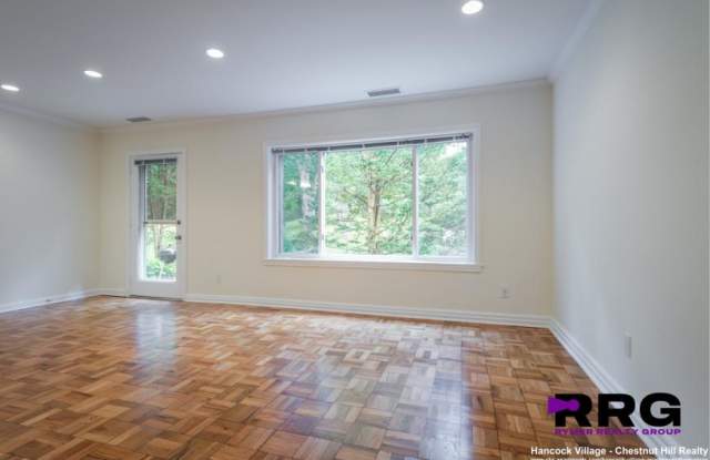 25 Gerry Rd. Gallery 3