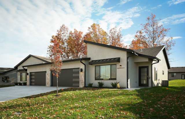 Twin Villa Two Car Garage - 213 East Maplewood Lane, Raymore, MO 64083