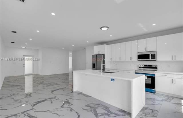 11870 SW 220th St # 11870, Miami, FL 33170 Gallery 1