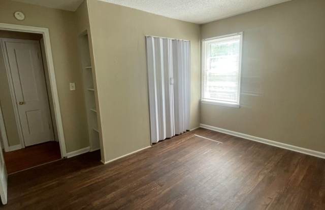 Three Bedroom Two Bath in Raytown MO FOR RENT Gallery 4