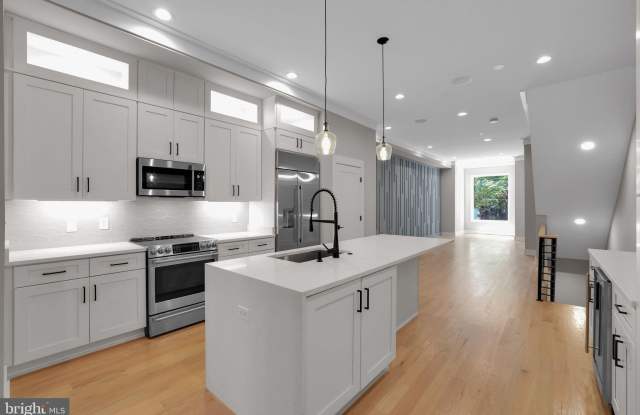 1329 IRVING STREET NW photos photos