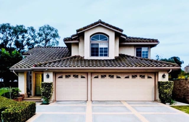 4 Rodaja - 4 Rodaja, Rancho Santa Margarita, CA 92688