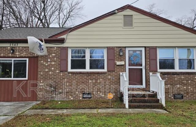 1543 Grove Street photos photos