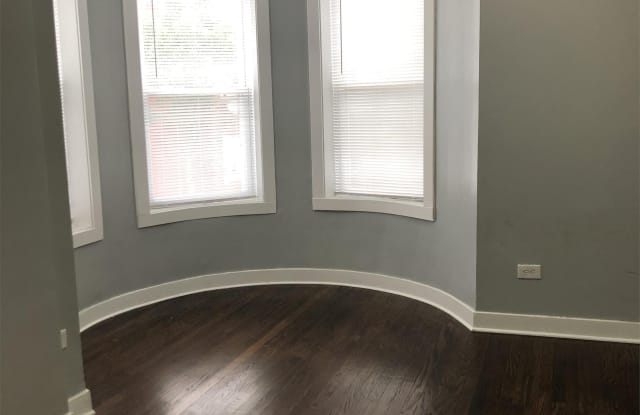 220 N Homan Ave, Unit 2 - 220 North Homan Avenue, Chicago, IL 60624