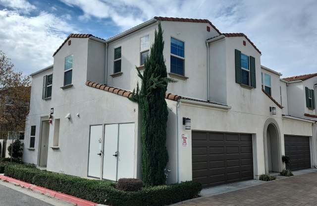 2 Story Home 3 bedroom 2.5 bath in Glendora photos photos