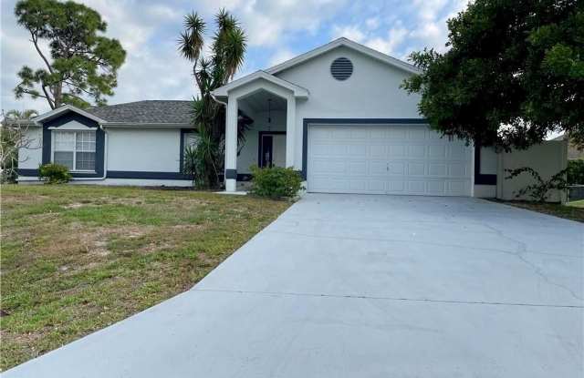 8468 Grove Road photos photos