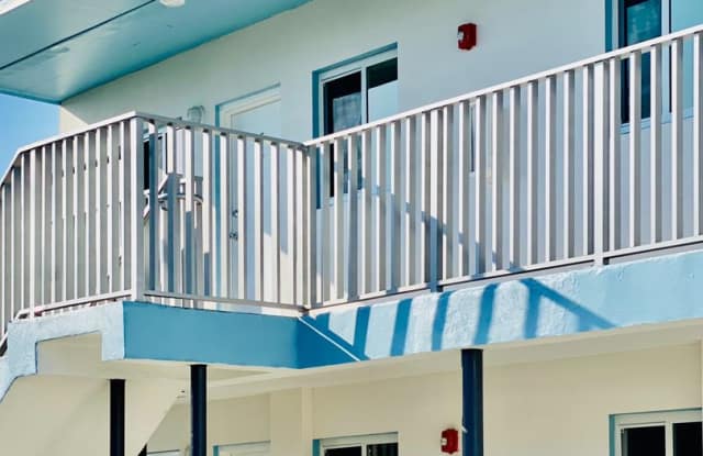 Newly Renovated Community Invigorating Miami's Downtown Urban Core! photos photos