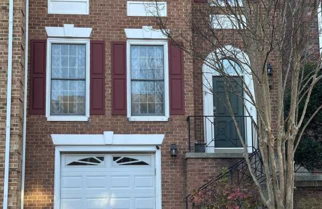 5161 WOODFIELD DRIVE - 5161 Woodfield Drive, Centreville, VA 20120
