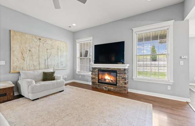 5007 WHITEFISH Ct Gallery 4