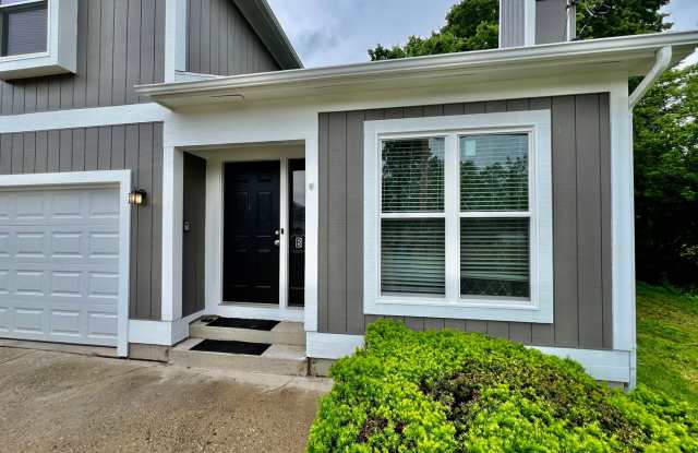 3 bedroom attached home in Bethany Gallery 3