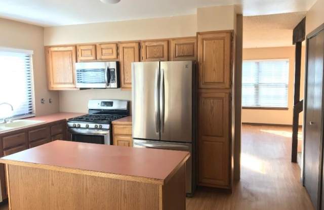 6941 S Knolls Way Gallery 3
