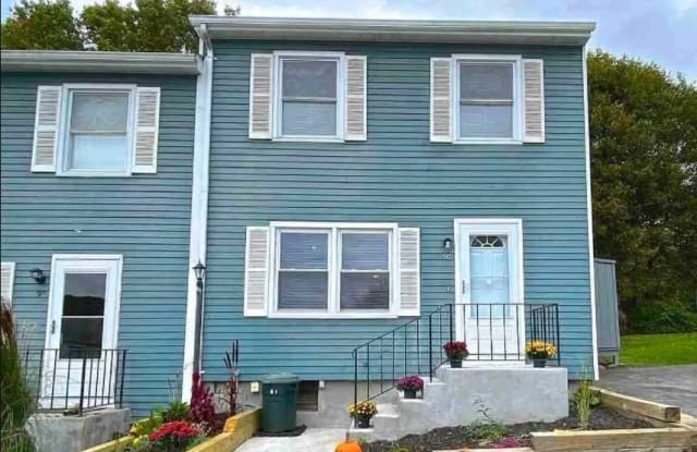 96 RINALDI BLVD - 96 Rinaldi Boulevard, Poughkeepsie, NY 12601