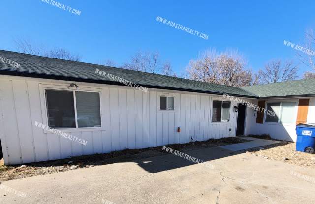 Beautiful and Modern in Lawrence-Available in AUGUST!! photos photos