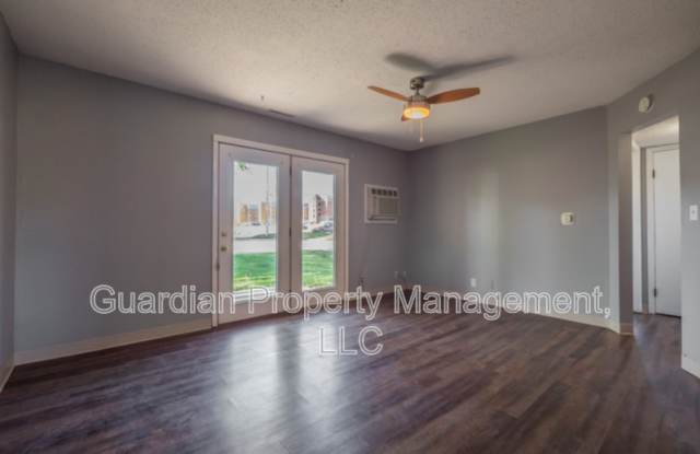 523 W 7th photos photos