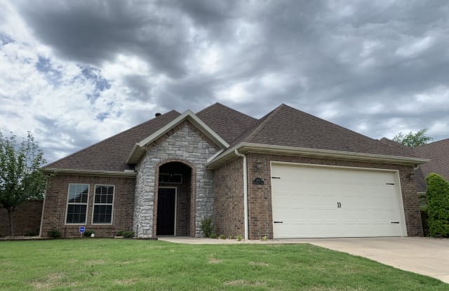 4711 Willow Ridge Way - 4711 Willowridge Way, Lowell, AR 72758