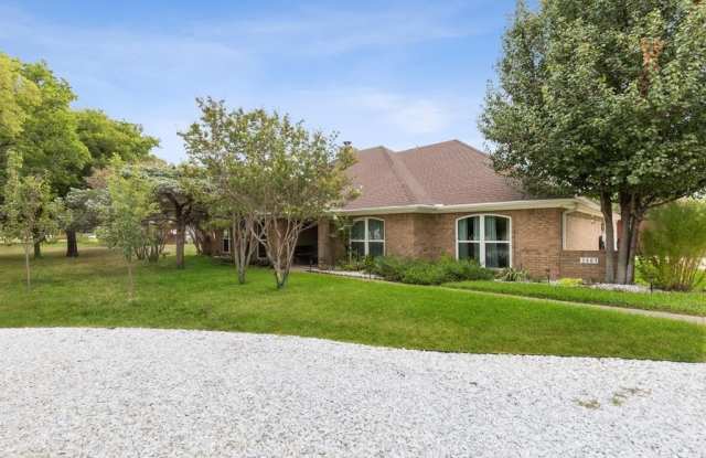 2407 N Carroll Avenue - 2407 North Carroll Avenue, Southlake, TX 76092