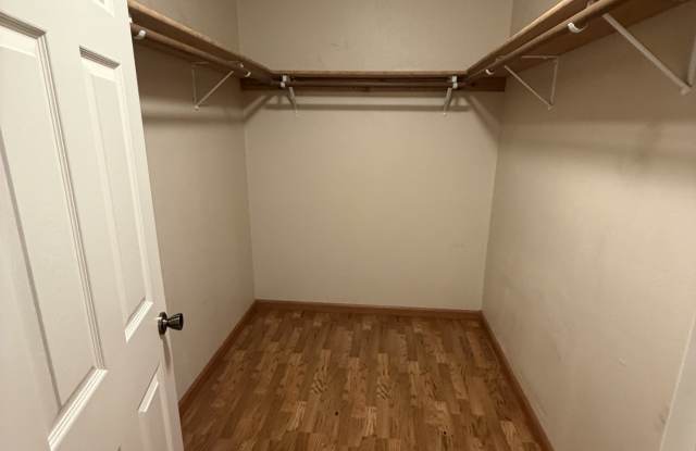 5803 Kitsap Way Gallery 4
