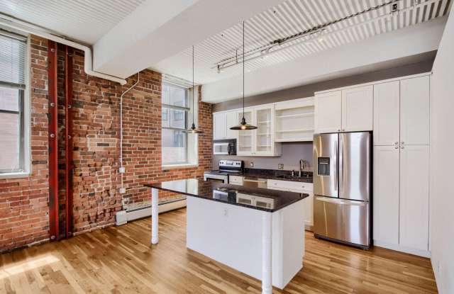 Evolve Real Estate: Bright Industrial-Style 1BD/1BA Condo in LoDo, Nearly 1,160 Sq Ft, Balcony and Rooftop Views! photos photos Evolve Real Estate: Bright Industrial-Style 1BD/1BA Condo in LoDo, Nearly 1,160 Sq Ft, Balcony and Rooftop Views! photos photos