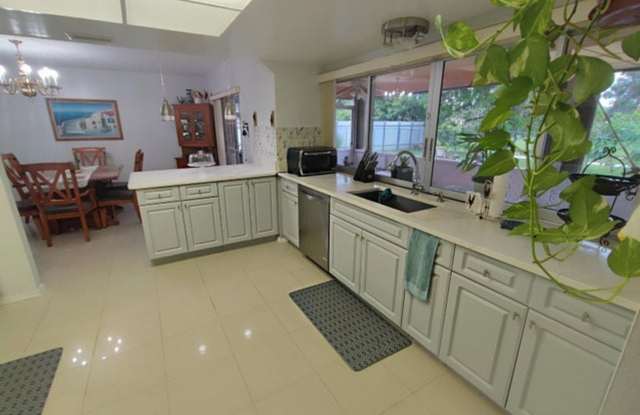 152 Sandpiper Avenue, Royal Palm Beach, FL 33411 Gallery 2