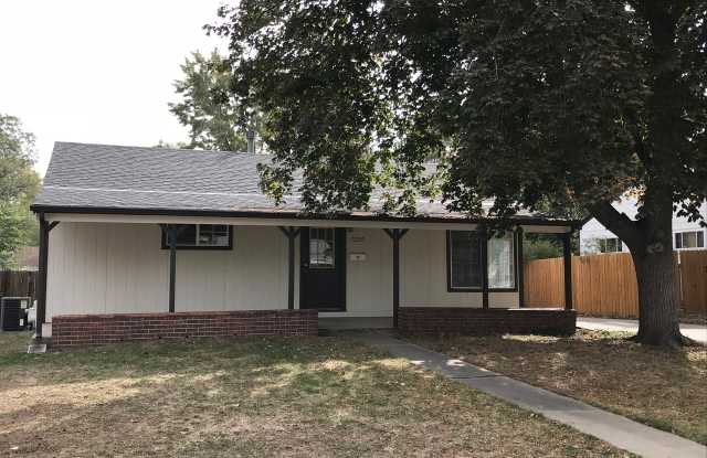 3220 S Grape St - 3220 South Grape Street, Denver, CO 80222