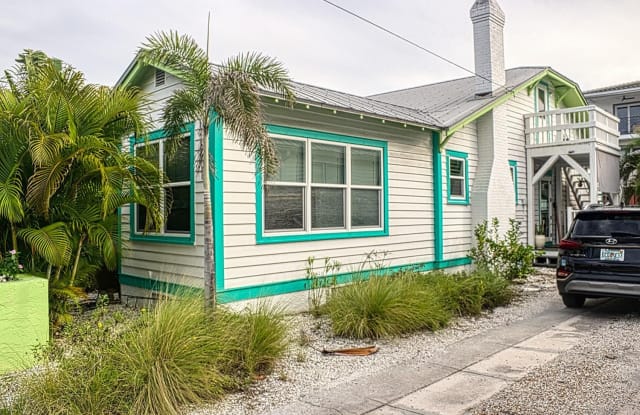 102 26 AVENUE - 102 26th Avenue, St. Pete Beach, FL 33706