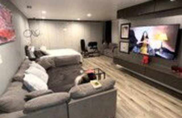 843 4th Street photos photos