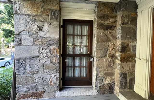 19 Regent Circle Gallery 2