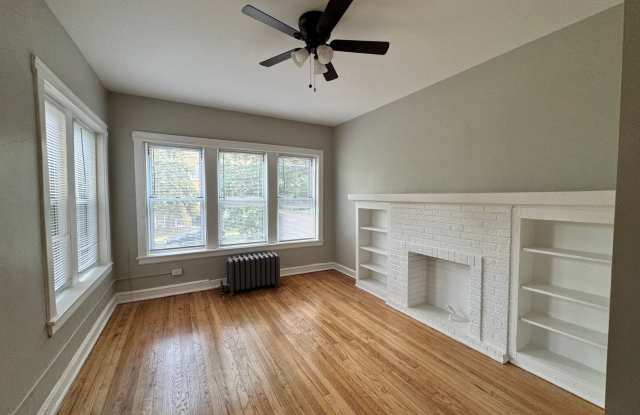 4902 N St Louis Ave - 4902 North Saint Louis Avenue, Chicago, IL 60625