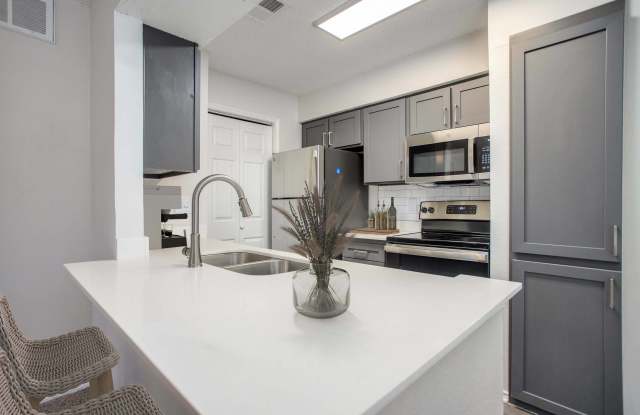 Oaklyn photos photos