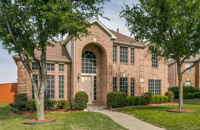 8304 Gifford Drive - 8304 Gifford Drive, Plano, TX 75025