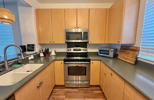 Partially Furnished 3 Bedroom / 2.5 Bathroom Townhome for Rent in Iliahi at Kehalani! photos photos