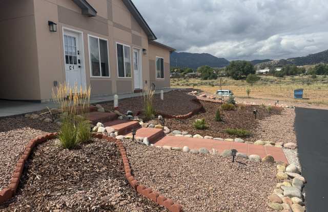 1744 Mariposa Road Gallery 1