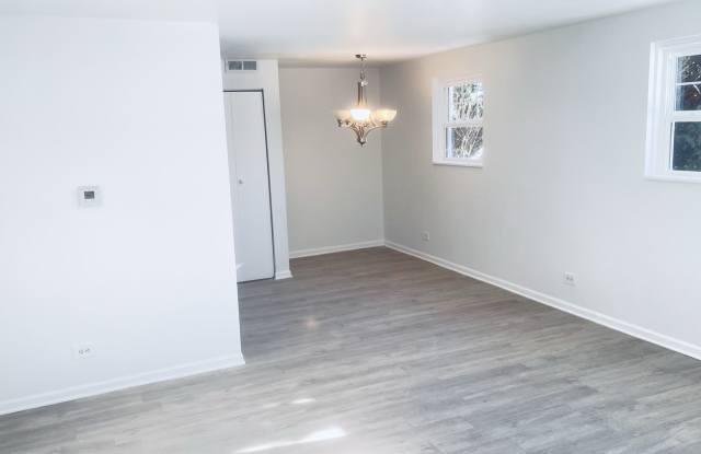 2570 W 63rd Ave photos photos