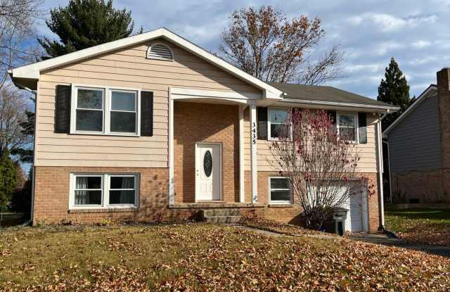 3435 EDENBRIDGE RD. YORK, PA 17402 ***SINGLE FAMILY HOME IN PENN OAKS NEIGHBORHOOD*** photos photos
