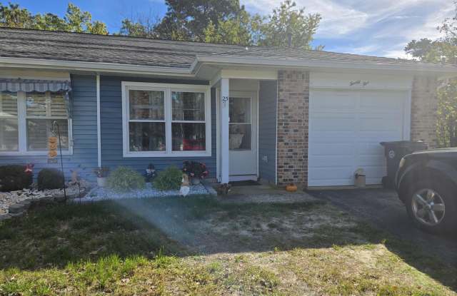 25 Mariner Place photos photos
