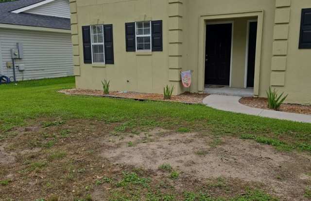 Savannah 2 Bed Townhome for Rent Gallery 3
