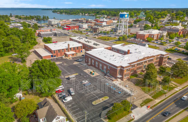 306 N Road St photos photos