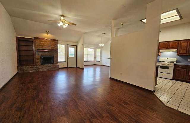 (3) Bed/(2) Bath in SE Norman Avail Now! Gallery 4