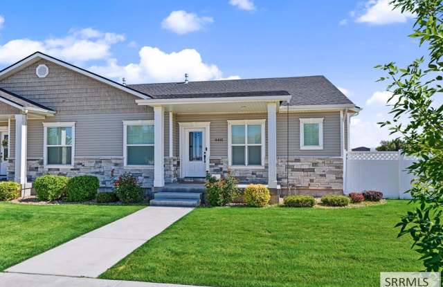 4491 Craven Lane Gallery 1