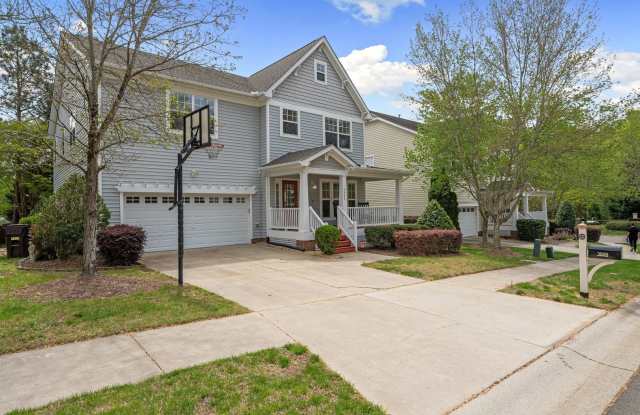 *PARK FLEX STAYS* Beautifully Appointed Furnished Home Near Duke & Croasdaile Gallery 3