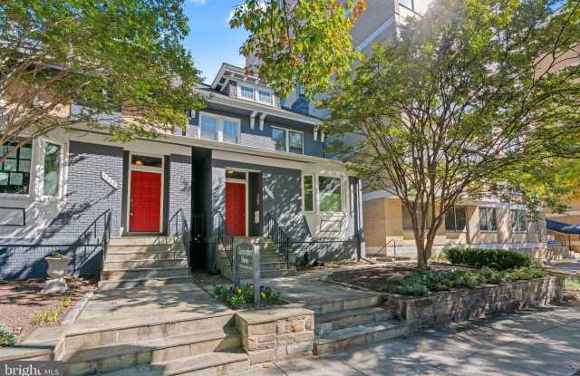 5227 CONNECTICUT Avenue NW Gallery 1