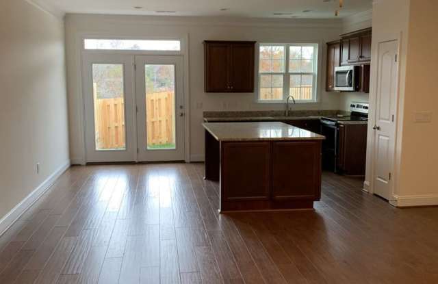 5170 Farm House Trail Gallery 3