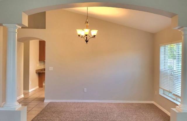 812 Barclay Wood Drive Gallery 3
