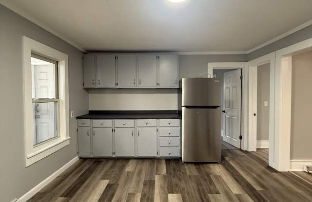 149 Charlton Street - 1 - 149 Charlton Street, Southbridge Town, MA 01550