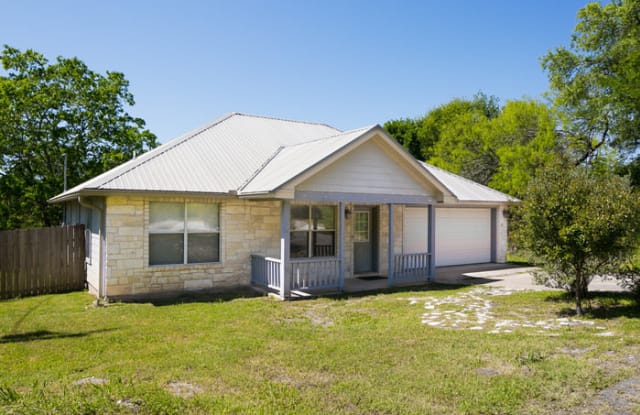 100 Kapapa Lane - 100 Kapapa Lane, Bastrop County, TX 78602