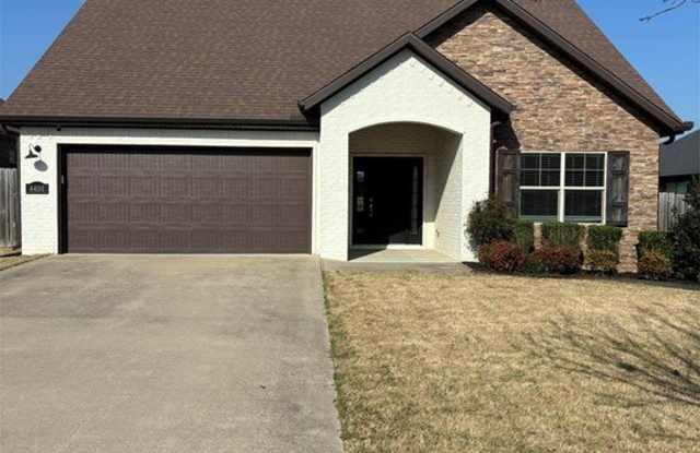4400 SW Eggersway Place - 4400 Southwest Eggersway Place, Bentonville, AR 72713 4400 SW Eggersway Place - 4400 Southwest Eggersway Place, Bentonville, AR 72713