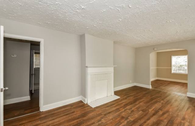 1221 Cahaba Drive Southwest Gallery 3