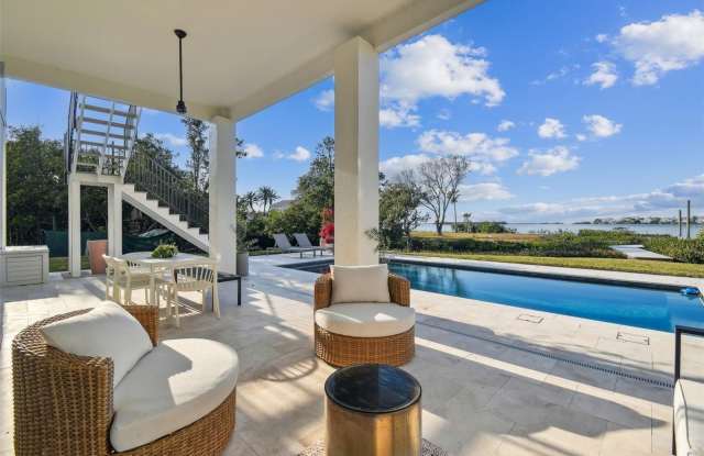 1640 SEA BREEZE DRIVE photos photos